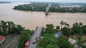 Thủ tướng Chính phủ yêu cầu khẩn trương nghiên cứu đầu tư xây dựng cầu Phong Châu mới