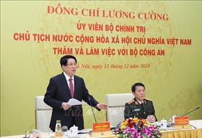 Chủ tịch nước Lương Cường thăm và làm việc với Bộ Công an