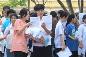 Gần 1.900 thí sinh bước vào kỳ thi tuyển sinh lớp 10 THPT tại Hà Tĩnh