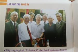 Tổng Bí thư Nguyễn Phú Trọng qua lời kể của những người bạn cùng lớp