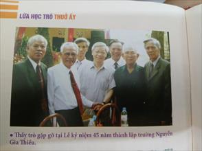 Tổng Bí thư Nguyễn Phú Trọng qua lời kể của những người bạn cùng lớp
