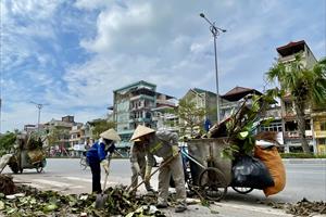 Nhiều địa phương khẩn trương xử lý môi trường sau bão lũ