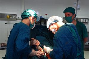 Người dân miền Trung thụ hưởng nhiều dịch vụ y tế chất lượng từ bệnh viện vệ tinh