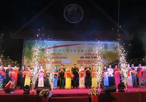 Khai mạc Hội chợ thương mại Việt - Lào 2015