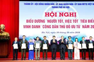 Hà Nội vinh danh chín “Công dân Thủ đô ưu tú” năm 2016