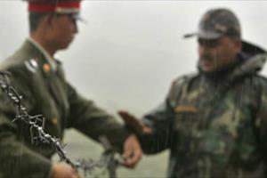 Trung - Ấn rút lực lượng khỏi cao nguyên Doklam: Ai được - ai mất?
