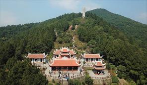 Lễ khai hội chùa Hương Tích sẽ mở đầu năm du lịch Hà Tĩnh 2023