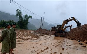 Thanh Hóa: Nhiều thôn, bản bị chia cắt do mưa lũ