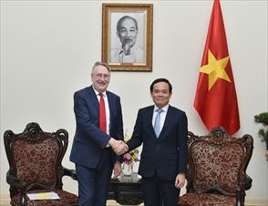 Việt Nam đề nghị EU sớm phê chuẩn EVIPA, gỡ thẻ vàng đối với hải sản xuất khẩu