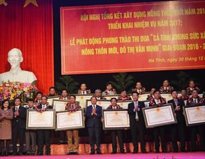 Hà Tĩnh vinh danh 30 xã đạt chuẩn nông thôn mới năm 2016