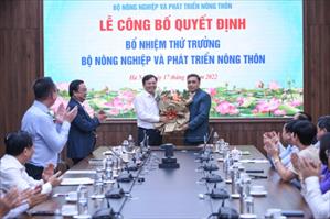 Công bố quyết định bổ nhiệm Thứ trưởng Bộ NN&PTNT Nguyễn Quốc Trị