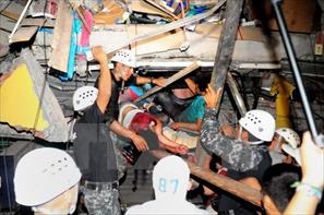Động đất ở Ecuador: Số nạn nhân thiệt mạng đã lên tới 77 người