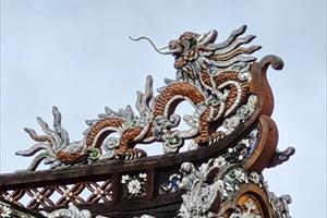 Hình tượng rồng trên kiến trúc di tích cố đô Huế