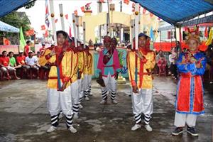Ngư dân xứ Quảng rộn ràng lễ hội cầu ngư