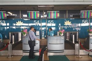 Màn hình thông tin sân bay Nội Bài bị lỗi kỹ thuật