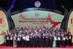 Không khí tưng bừng và những cảm xúc đặc biệt tại Lễ tôn vinh và trao danh hiệu Nông dân Việt Nam xuất sắc năm 2022