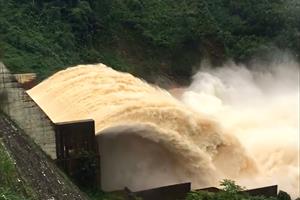 Quảng Nam: Đưa mực nước ở những thuỷ điện về mức đón lũ thấp nhất