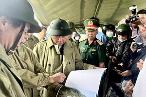 Chủ tịch nước về thăm vùng nông thôn Đà Nẵng sau mưa lũ lịch sử