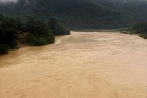 Thanh Hóa: Nhiều vùng miền núi bị chia cắt bởi nước lũ