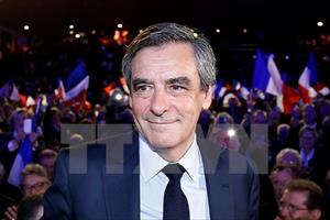 Ứng cử viên tổng thống Pháp Fillon đối mặt với những bất lợi mới