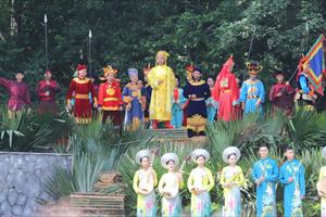 Hàng vạn du khách về dự lễ hội Lam Kinh 2023