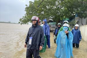 Mưa lớn gây ngập úng nghiêm trọng, TT- Huế khẩn trương sơ tán hơn 37 ngàn dân ra khỏi vùng nguy hiểm