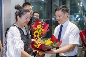 Đón chuyến bay quốc tế đầu tiên đến Nhà ga T2 - Cảng Hàng không quốc tế Phú Bài
