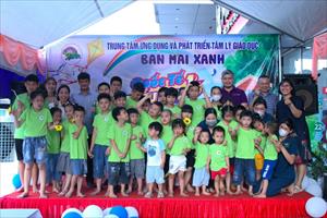 Vinamilk cùng Ban Mai Xanh tổ chức Tết Thiếu nhi cho trẻ em đặc biệt