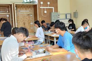 Trung tâm GDNN – GDTX Quảng Yên: Đổi mới phương pháp giáo dục hướng nghiệp 