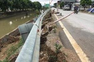 Tuyến đường liên xã ở huyện Quỳnh Lưu sạt lở nghiêm trọng