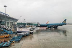 5 sân bay tạm ngừng hoạt động do bão số 9