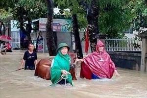 Nghệ An thiệt hại nặng do mưa lớn, ngập lụt