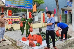 Đà Nẵng hỗ trợ nông dân Quảng Nam tiêu thụ dưa hấu