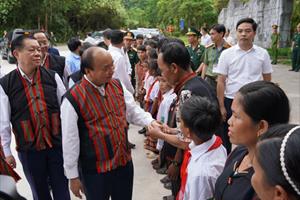 Chủ tịch nước Nguyễn Xuân Phúc thăm và làm việc tại Quảng Bình