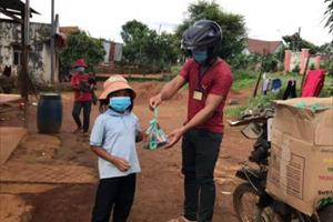 Tết Trung thu “đặc biệt” với trẻ em khó khăn ở Đắk Nông