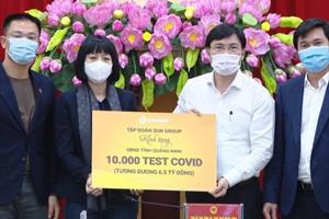 Sun Group trao tặng bộ test xét nghiệm Covid-19 trị giá 6,5 tỷ đồng cho Quảng Ninh