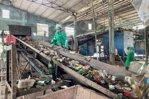 Xử lý rác thải sinh hoạt không còn là vấn đề đơn giản ở vùng cao