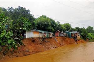 Hà Giang: Nhiều tuyến đường sạt lở do mưa lũ