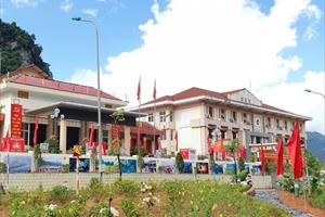 Công nhận Trung tâm huyện Lâm Bình đạt tiêu chí đô thị loại V