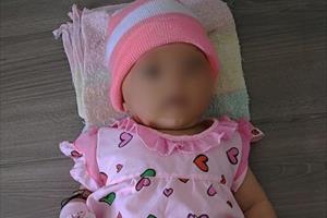 Đắk Nông: Tìm thân nhân bé gái 3 tháng tuổi bị bỏ rơi trong đêm