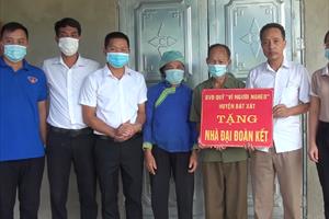 MTTQVN huyện Bát Xát: Nỗ  lực xóa nhà tạm, dột nát cho hộ nghèo