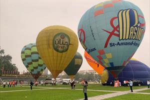 Tuyên Quang khai mạc Lễ hội Khinh khí cầu quốc tế lần thứ I