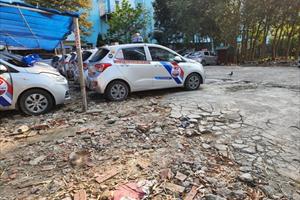 Người dân phường Mai Dịch đề nghị xử lý bãi trông giữ và rửa xe ôtô trên đất nông nghiệp 