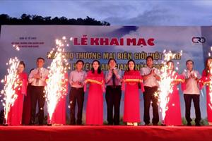 Hội chợ thương mại biên giới Việt-Lào tại huyện Nam Giang