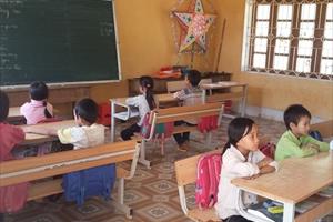 Học sinh Tuyên Quang, Bắc Giang đi học trở lại từ ngày 22/2