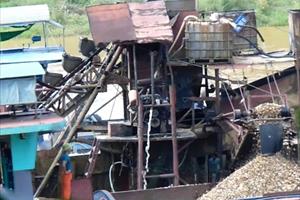 Tuyên Quang: Xử phạt 2 cá nhân khai thác khoáng sản không phép