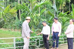 Hội Làm vườn Việt Nam khảo sát các mô hình VAC ở Nghệ An ứng dụng công nghệ biogas Vị Nông