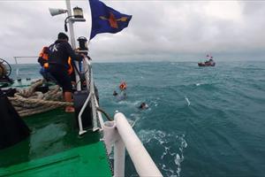 Bốn ngư dân Lý Sơn mất tích đã được cứu