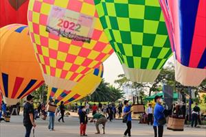 Thị xã biển Cửa Lò tổ chức Ngày hội khinh khí cầu 