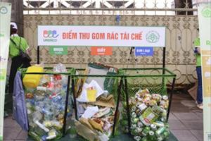 Tổ chức tích điểm đổi quà từ rác tái chế tại 5 thành phố 